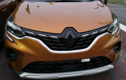 GLOSS BLACK FRONT badge COVER for Renault Captur mk2 2019/2020 2021(front only) - Image 5