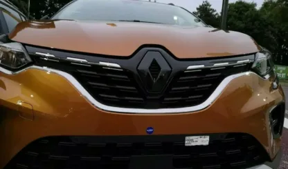GLOSS BLACK FRONT and REAR badge COVER for Renault Captur mk2 2019/2020,2021 (pair) - Image 6