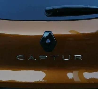 GLOSS BLACK REAR badge COVER for Renault Captur mk2 2019/2020 2021 (rear only)camera - Image 7