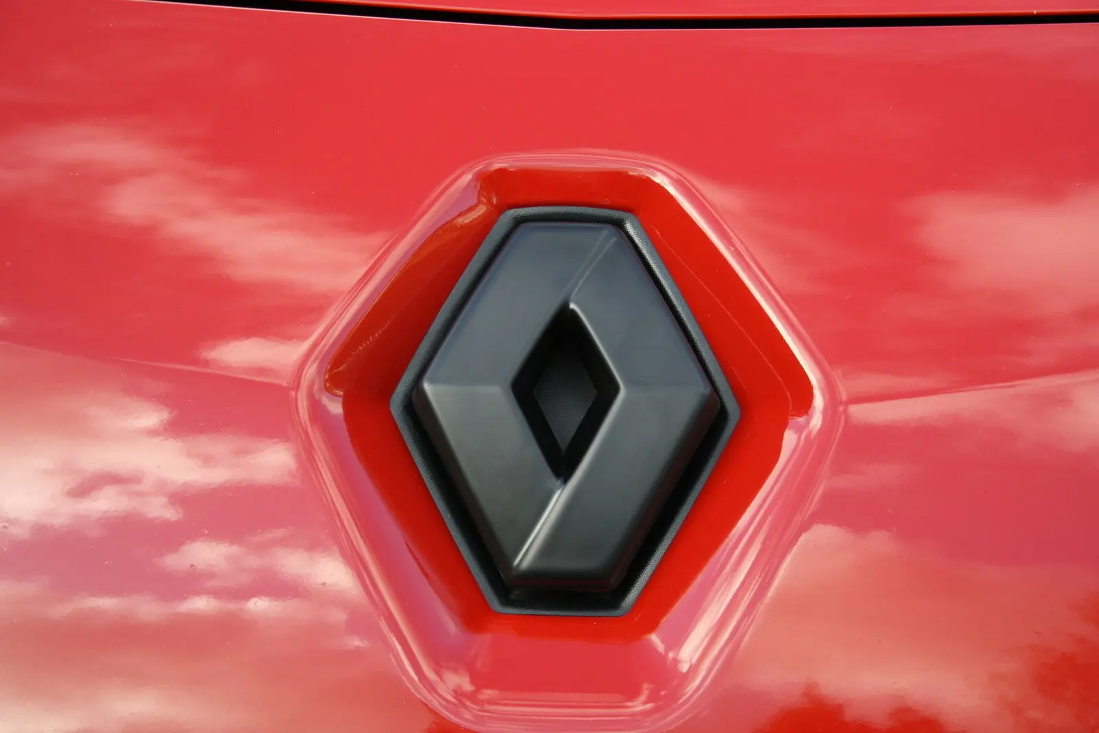 GLOSS BLACK REAR badge COVER for Renault TWINGO 2 FACELIFT 2011-2014 (rear only) - Image 4