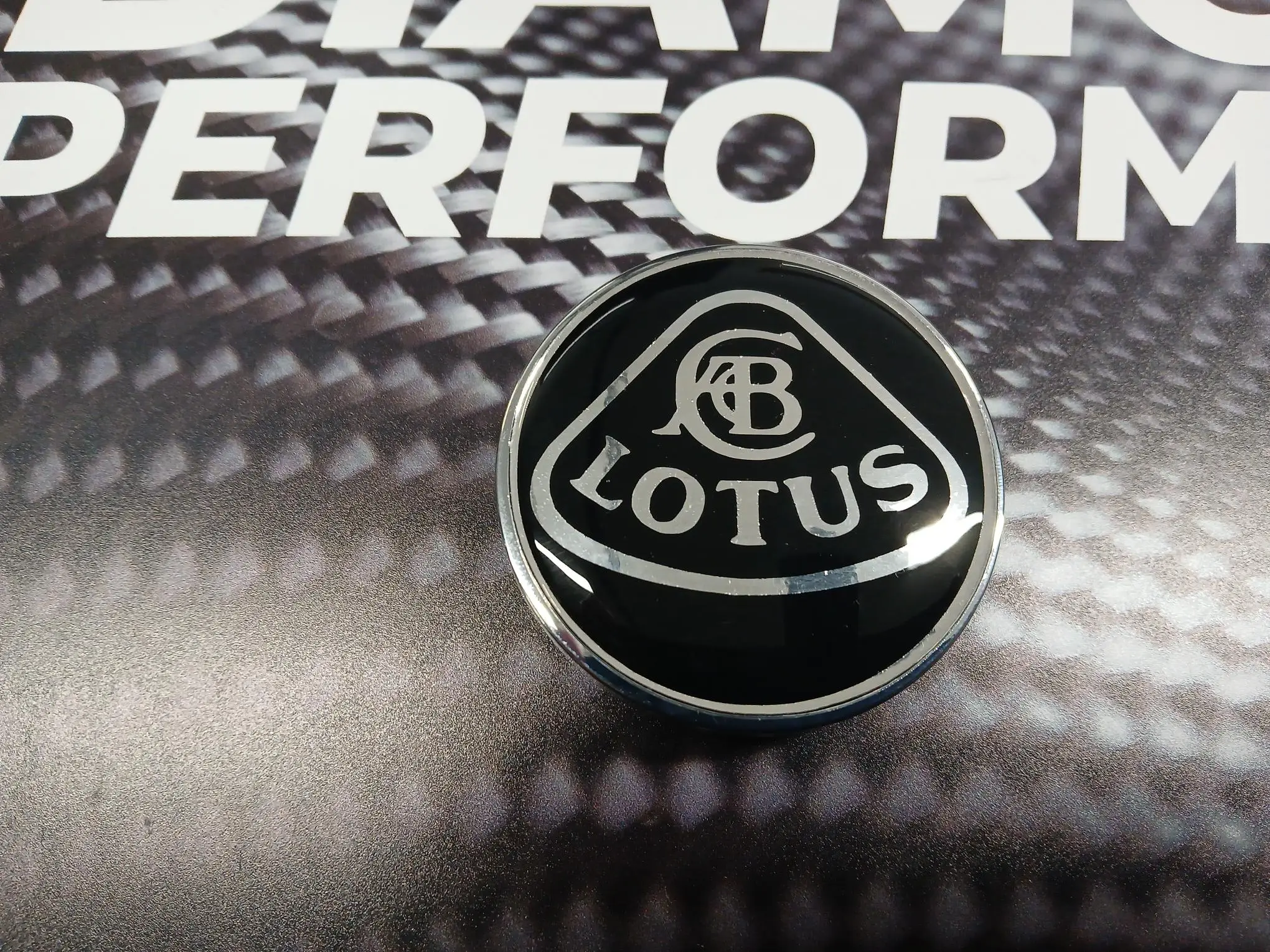 Lotus Alloy Wheel Centre Caps (*4), 59mm Choice of colour options available - Image 3
