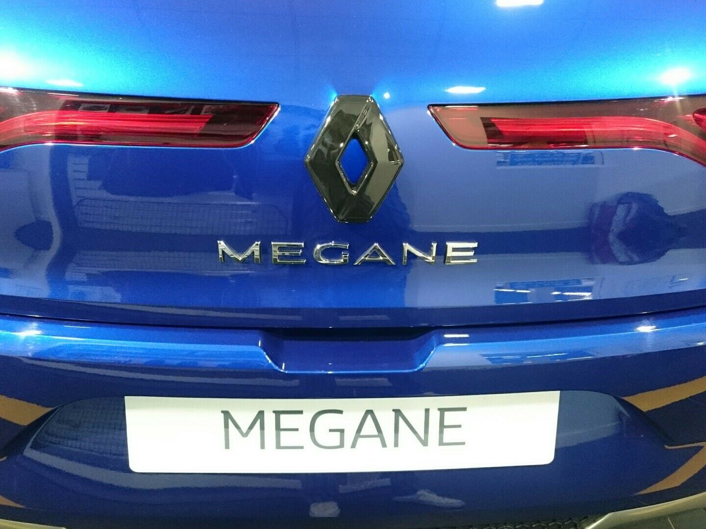 REAR logo COVER for Renault Megane mk4 2017-2021 in GLOSS BLACK (rear only)