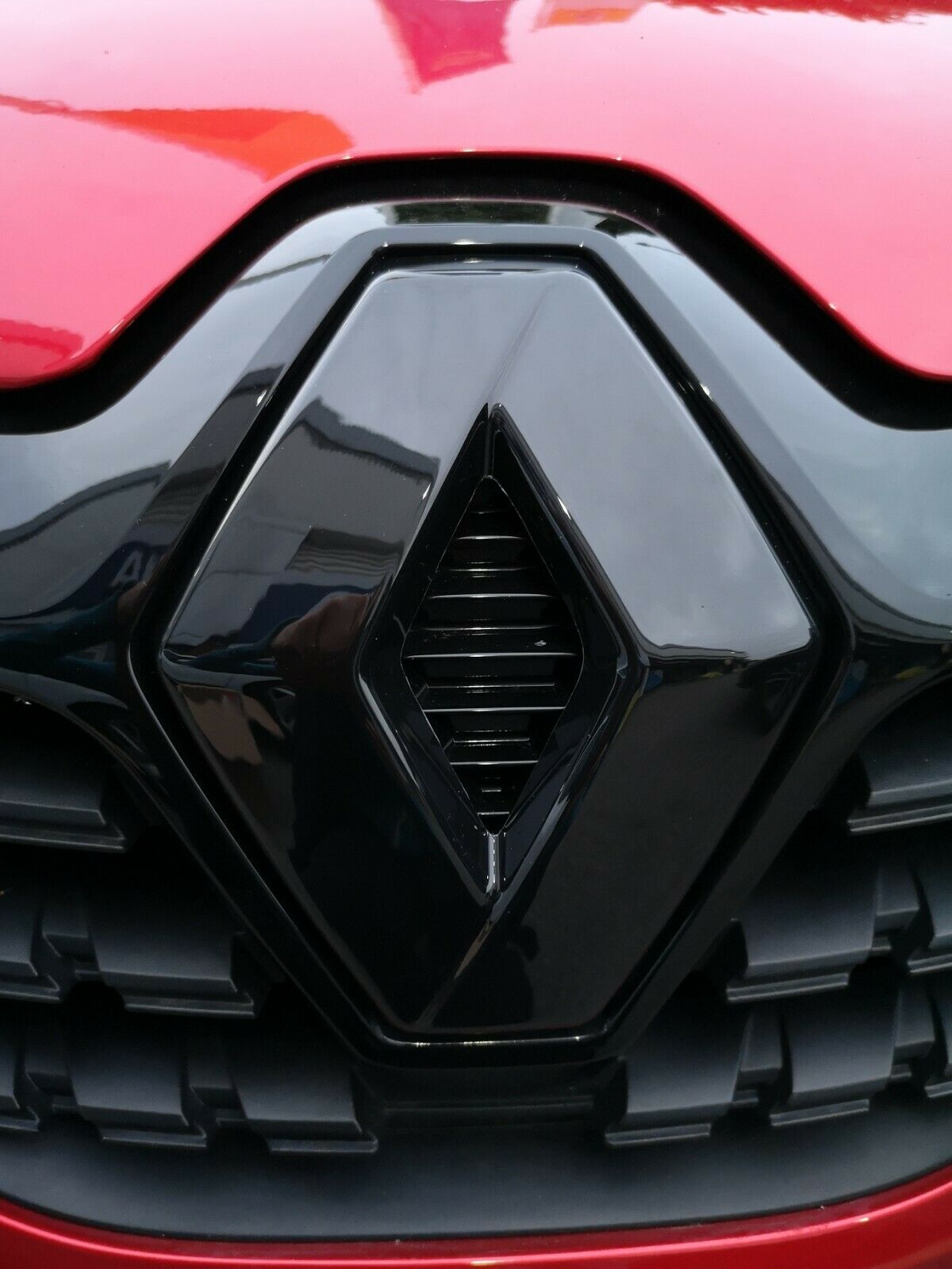 GLOSS BLACK badge logo COVERS for Renault Zoe 2019-2023 (front